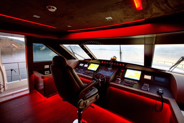 2014 HG YACHT 32M