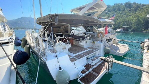 2015 BENETEAU OCEANIS 55