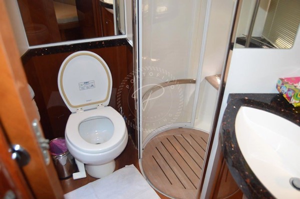 2007 PRINCESS 67