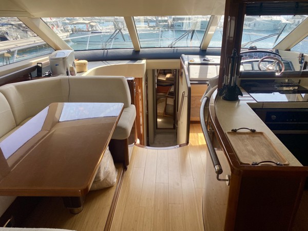 2009 PRINCESS 62