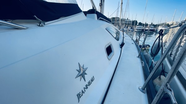 2007 JEANNEAU 42 DS 