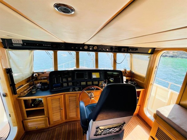 2005 CUSTOM TRAWLER 55 STEEL