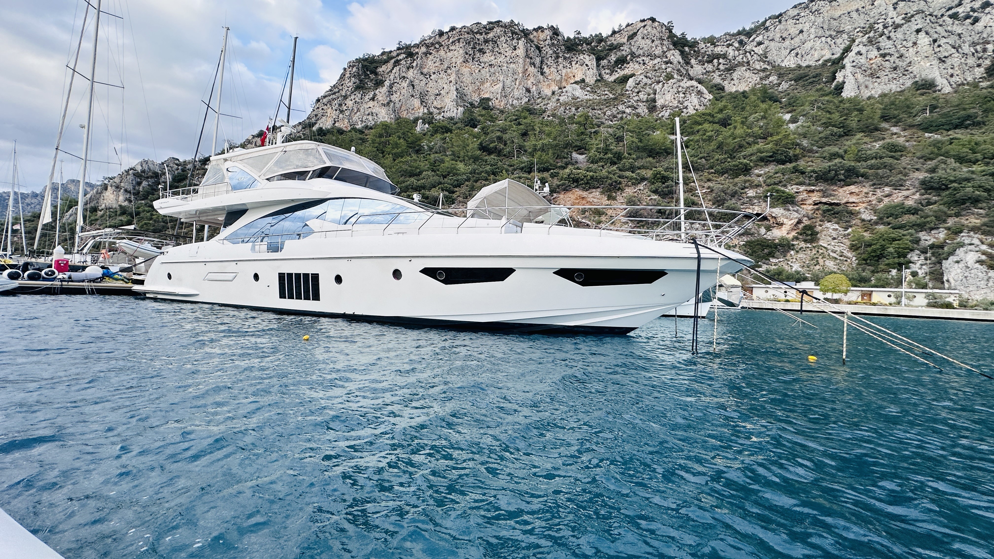 2018 AZIMUT 80