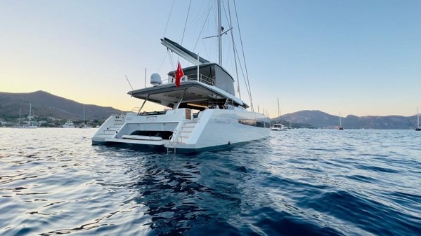 2021 FOUNTAINE PAJOT SAMANA 59