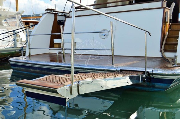 2008 TRAWLER 30M