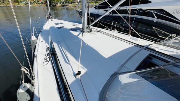 2018 BENETEAU OCEANIS 41.1