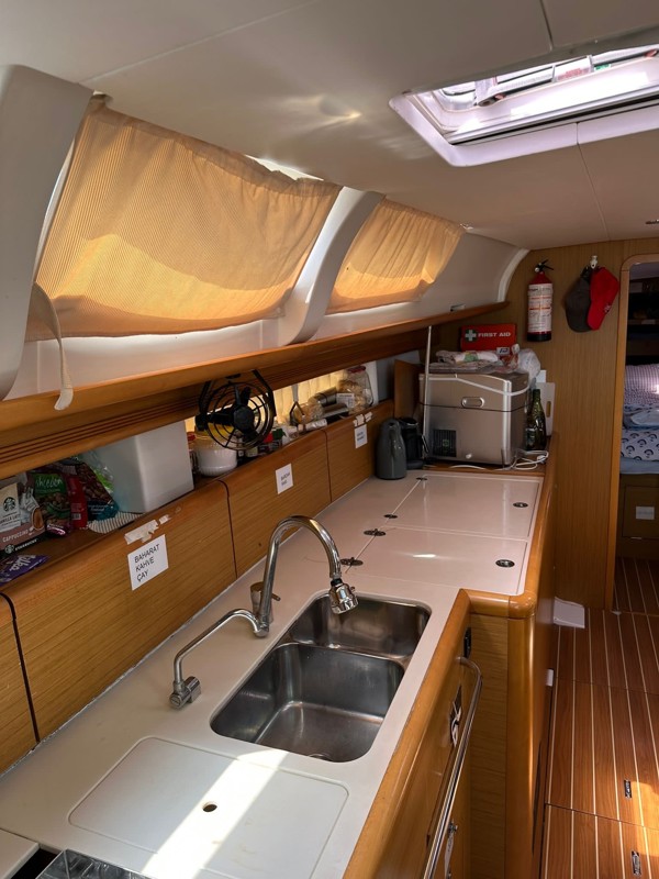 2009 JEANNEAU SUN ODYSSEY 44 I