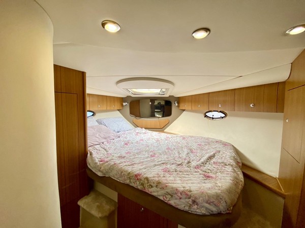 2007 CRUISER YACHTS 390 SPORT COUPE