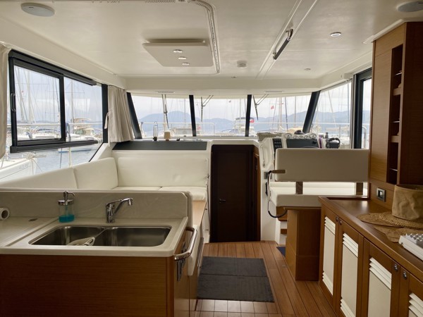 2021 BENETEAU SWIFT TRAWLER 41- DOCKMATE 