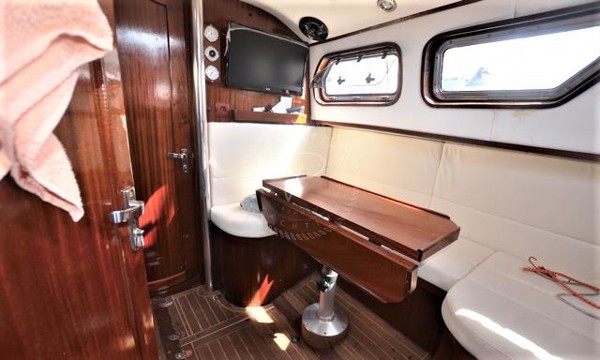 2013 CUSTOM WOODEN SAIL BOAT 9M