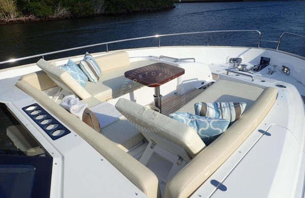 2016 AZIMUT MAGELLANO 66