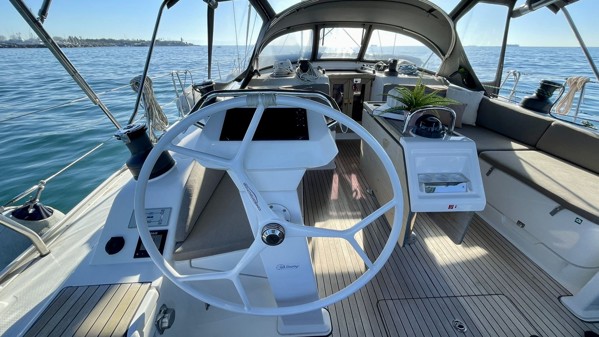 2021 Bavaria Cruiser 51