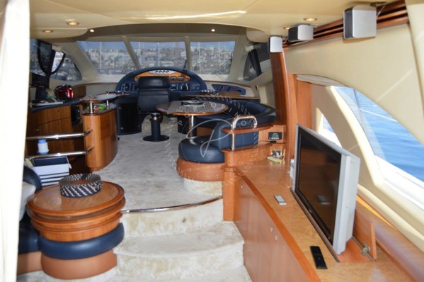 2006 AZIMUT 55 FLY