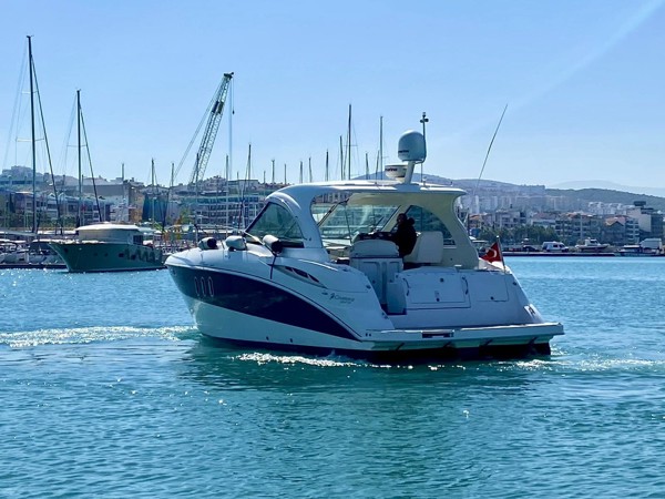 2007 CRUISER YACHTS 390 SPORT COUPE