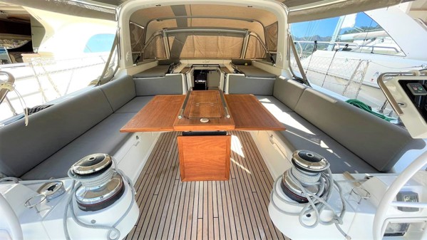 2015 BENETEAU OCEANIS 55