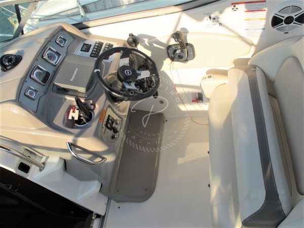 2011 CHAPARRAL 270 SIGNATURE