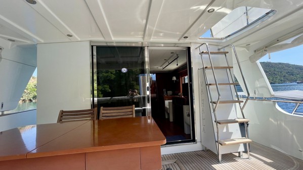 2011 BENETEAU SWIFT TRAWLER 52