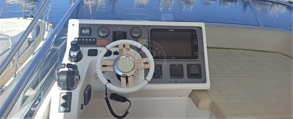 2017 AZIMUT 54 FLY