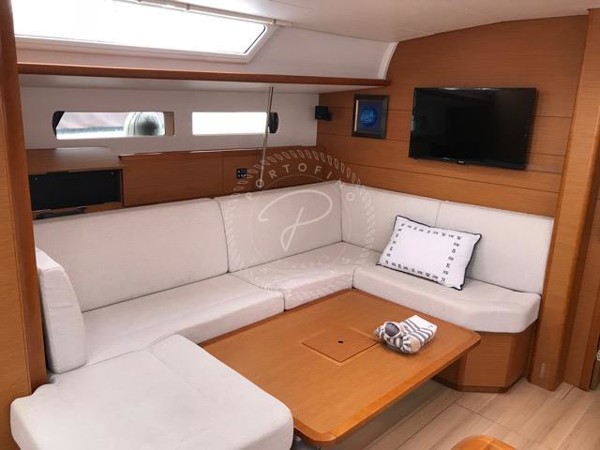 2016 JEANNEAU SUN ODYSSEY 469