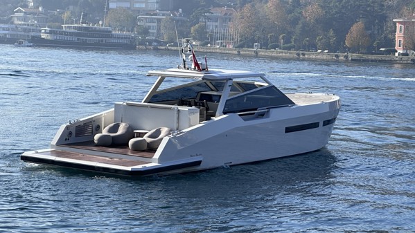 2021 MAZU YACHTS 52 HT