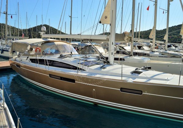 2015 JEANNEAU 53