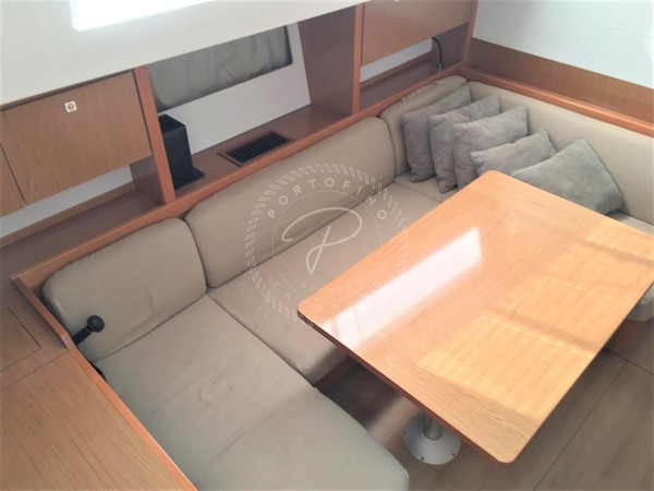 2011 BENETEAU SENSE 50