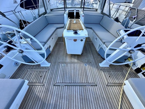 2020 BENETEAU OCEANIS 46.1