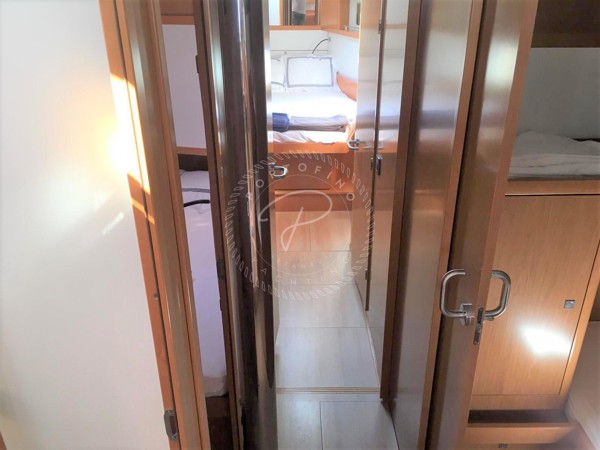 2011 BENETEAU SENSE 50