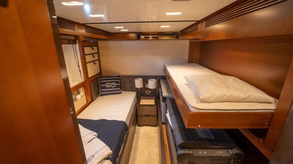 2013 AZIMUT 84 FLYBRIDGE