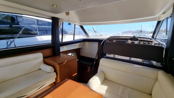 2011 PRESTIGE 400 FLY