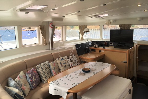 2008 LAGOON 440