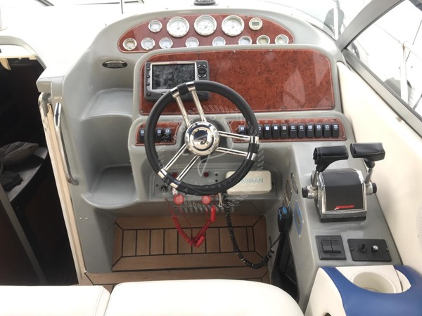 2006 BAYLINER 305