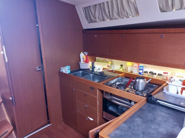 2015 BENETEAU OCEANIS 45