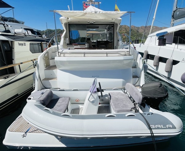 2014 BENETEAU GT 49