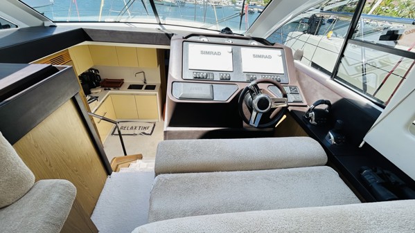 2014 BENETEAU GT 49