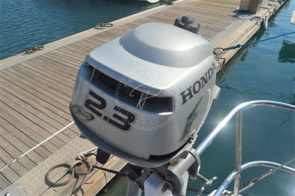 2010 BENETEAU OCEANIS 43