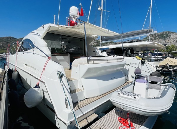 2014 BENETEAU GT 49