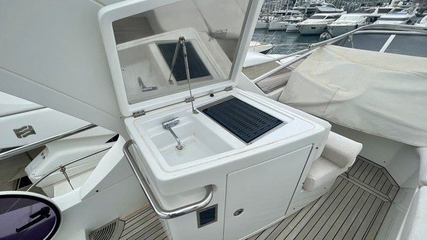 2014 AZIMUT 54 FLY