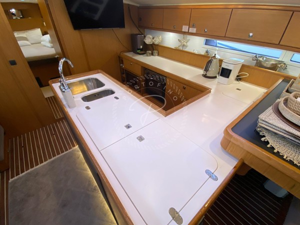 2013 BAVARIA CRUISER 56