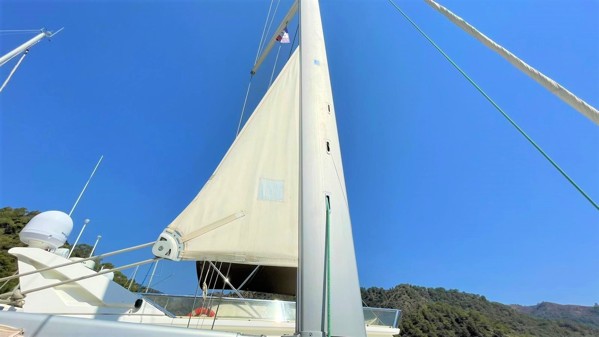 2015 BENETEAU OCEANIS 55