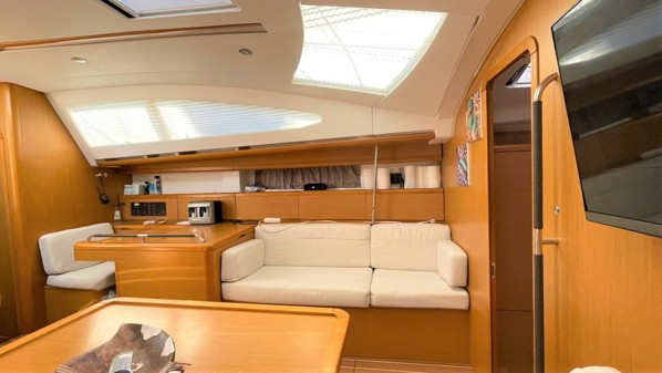 2016 JEANNEAU SUN ODYSSEY 50 DS