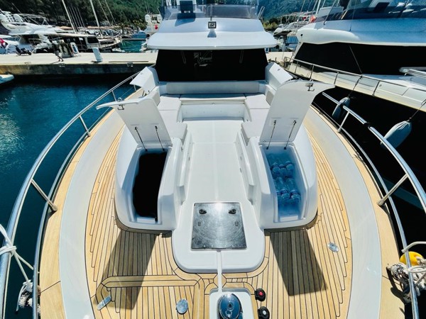 2017 AZIMUT MAGELLANO 53