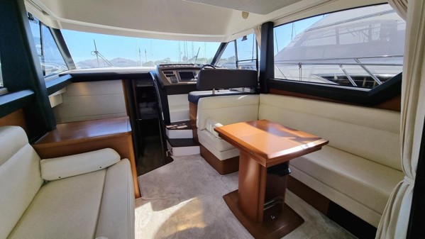 2011 PRESTIGE 400 FLY