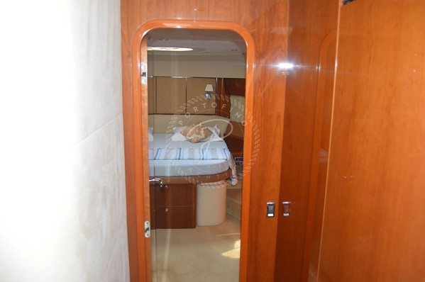 2007 PRINCESS 67