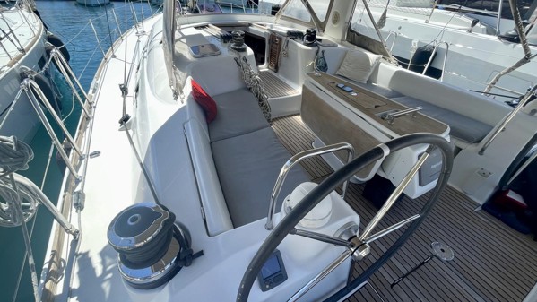 2011 BENETEAU OCEANIS 50