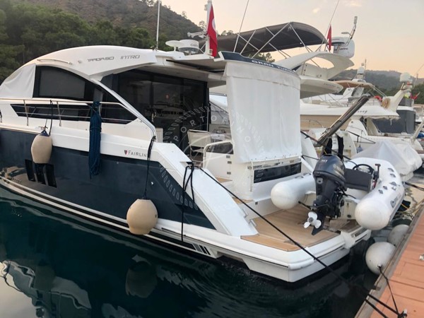 2012 FAIRLINE TARGA 50 GT