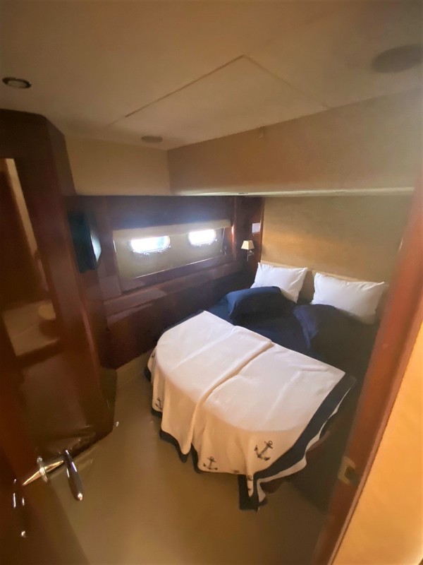 2008 PRINCESS 21M 