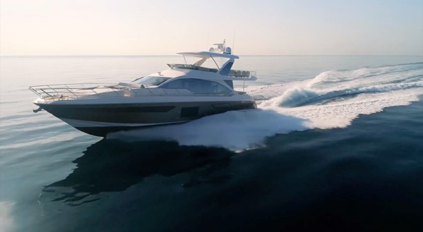 2017 AZIMUT 72 FLY