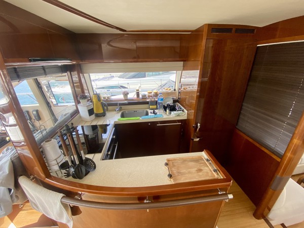 2009 PRINCESS 62