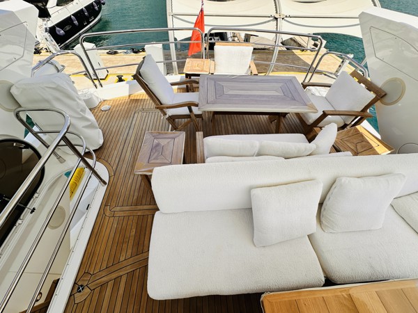 2012 SUNSEEKER 80